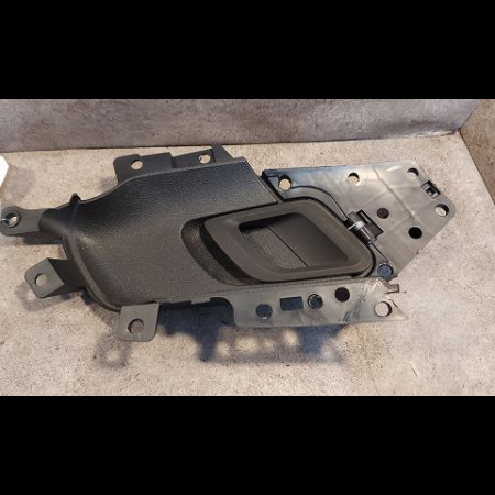 Poignee int porte ard occasion SKODA FABIA II Phase 1 05-2007->03-2010 1.4 TDI 80ch