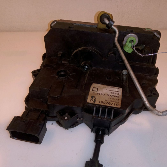 Serrure porte avg occasion FIAT GRANDE PUNTO III Phase 1 09-2005->12-2013 1.3 DT MULTIJET 16v 75ch 51905697 2