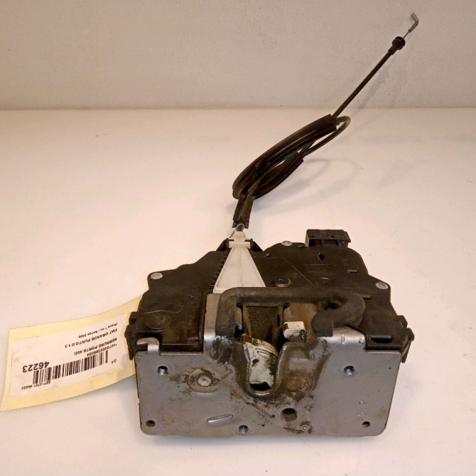 Serrure porte avd occasion FIAT GRANDE PUNTO III Phase 1 09-2005->12-2013 1.3 DT MULTIJET 16v 75ch 52065108 1