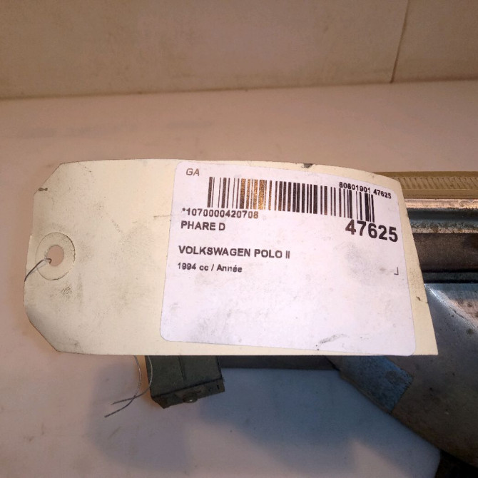 Phare droit occasion VOLKSWAGEN POLO II Phase 2 10-1990->06-1994 4
