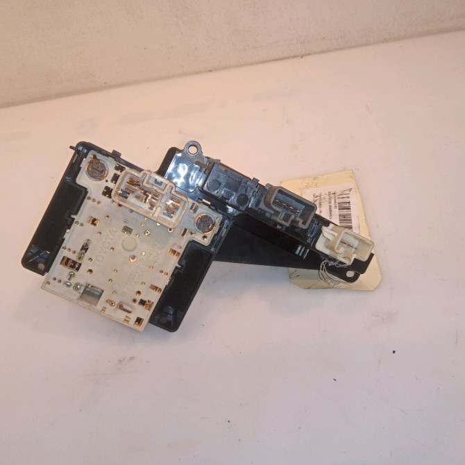 Bouton de warning occasion TOYOTA YARIS I Phase 1 04-1999->03-2003 2