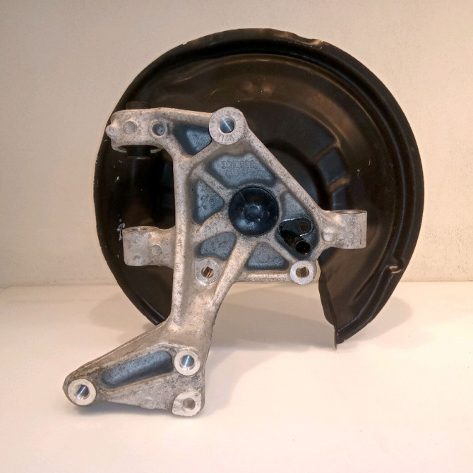 Moyeu arg occasion VOLKSWAGEN PASSAT V Phase 1 04-1995->04-1999 2.0 TDI 140ch 3G0598611A 2