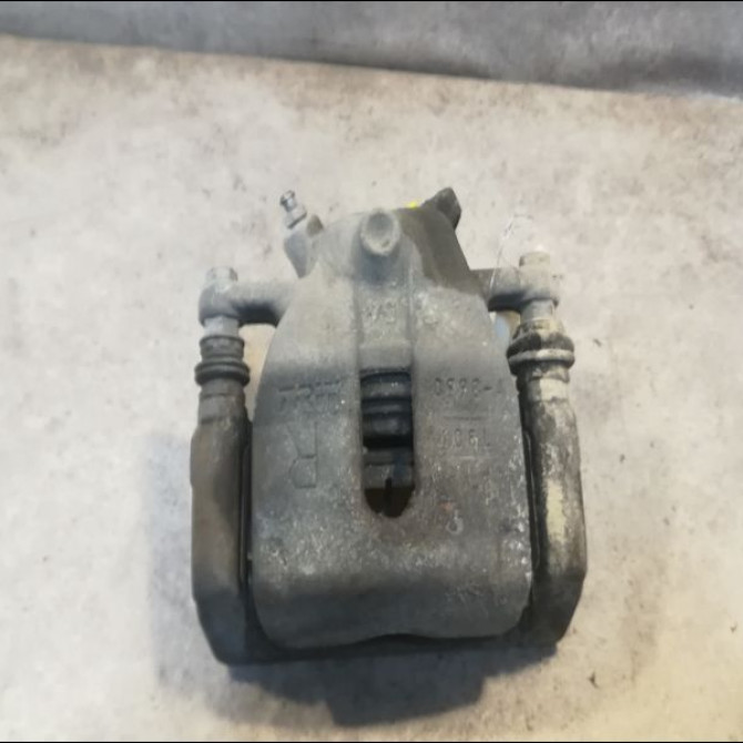 Etrier de frein avant droit occasion SUZUKI SWIFT III Phase 1 03-2005->09-2011 1.3i 90ch 1