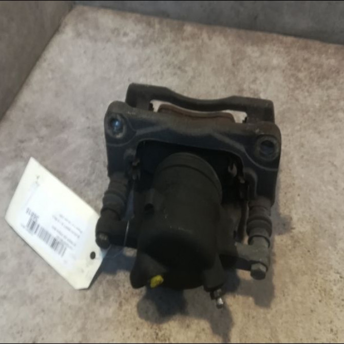 Etrier de frein avant gauche occasion SUZUKI SWIFT III Phase 1 03-2005->09-2011 1.3i 90ch 2