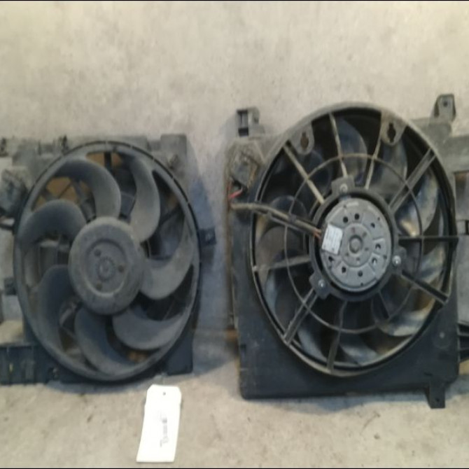 Ventilateur de refroidissement occasion OPEL ZAFIRA II Phase 1 07-2005->12-2007 1.9 CDTI 120ch 2