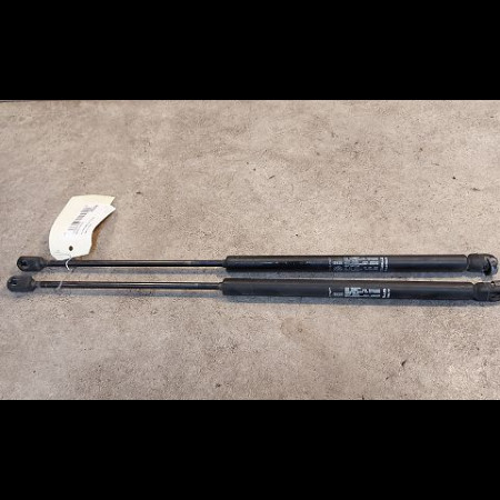 Verin droit hayon occasion ALFA ROMEO 146 phase 2 04-1999->10-2001