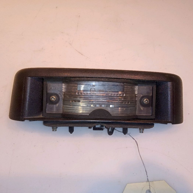 Eclaireur plaque de police occasion RENAULT TRAFIC II Phase 2 08-2006->... 2.0 DCI 90ch 1