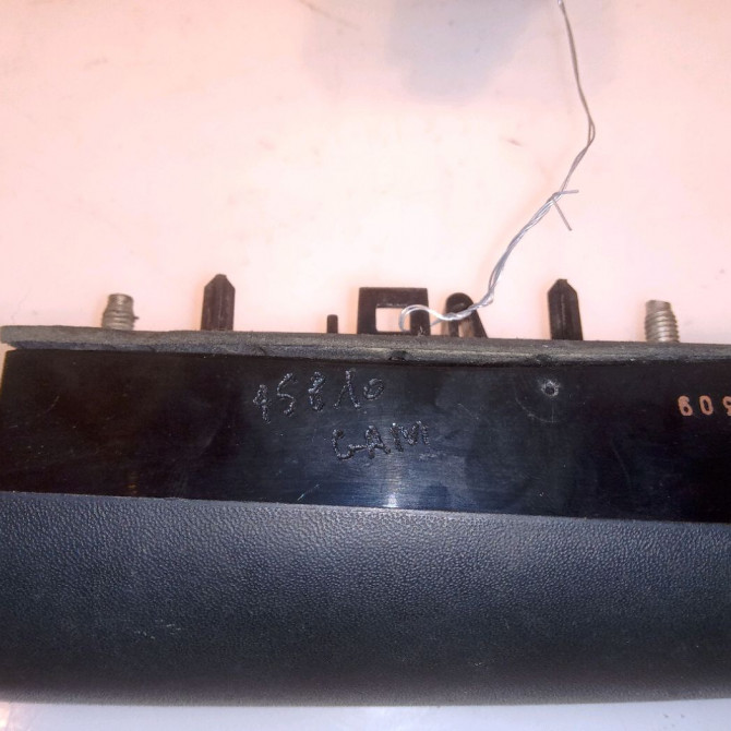 Eclaireur plaque de police occasion RENAULT TRAFIC II Phase 2 08-2006->... 2.0 DCI 90ch 3