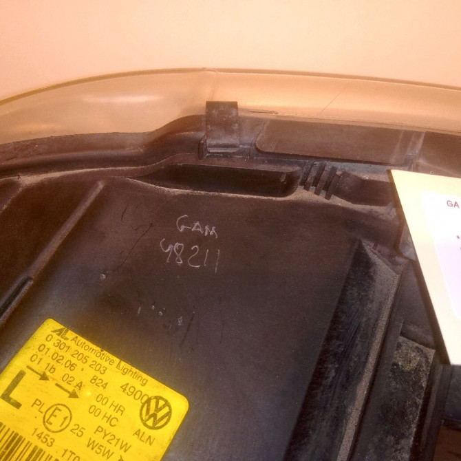 Phare gauche occasion VOLKSWAGEN TOURAN I Phase 1 03-2003->12-2006 1T0941005R 3