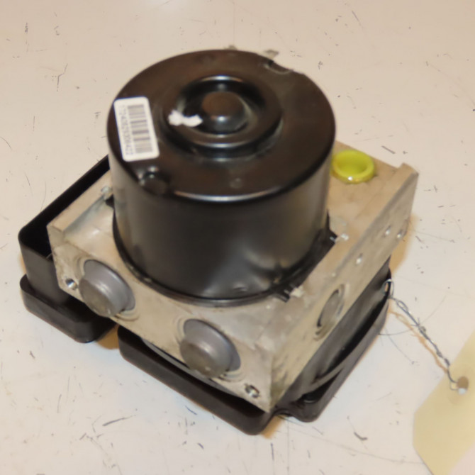 Unité hydraulique ABS occasion RENAULT MEGANE III Phase 1 04-1995->04-1999 1.5 DCI 110ch 476604075R 1