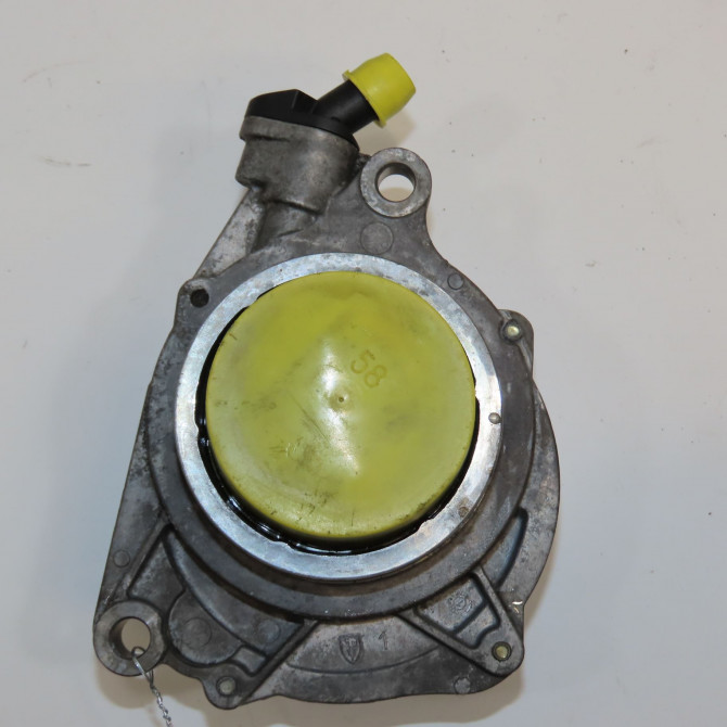 Pompe a vide occasion B.M.W. X5 I Phase 1 04-2000->12-2006 3.0d 218ch 11667795143 2