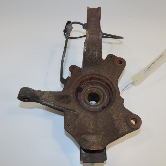 Moyeu avg occasion RENAULT SCENIC III Phase 1 04-2009->11-2011 1.9 DCI 130ch 402027369R 2