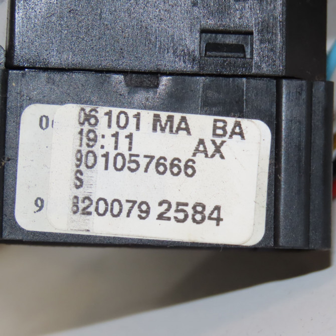 Commande clignotant occasion DACIA SANDERO I Phase 1 06-2008->10-2012 1.2 16v 75ch 4