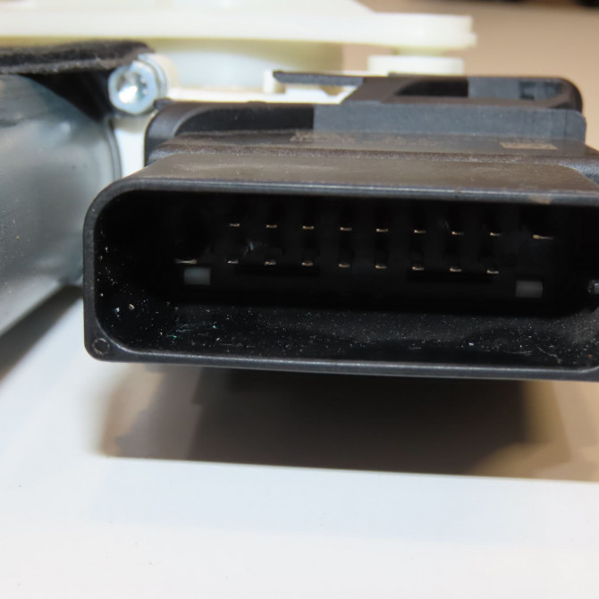 Mecanisme+moteur leve-glace arg occasion SEAT ALTEA Phase 2 XL 08-2010->11-2012 2.0 TDI 140ch 5P0839461A 4