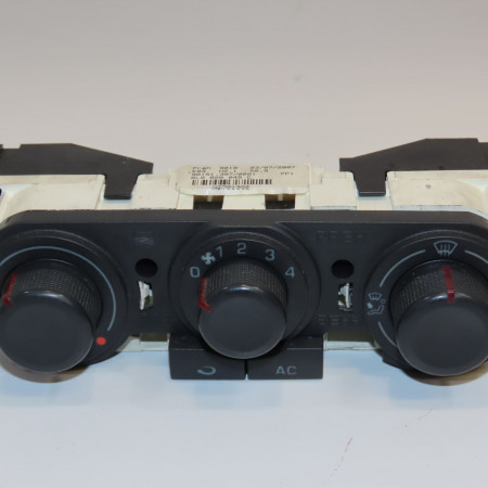 Commande de chauffage occasion SEAT IBIZA III Phase 2 03-2006->06-2009 1.9 TDI 100ch 6L0820045CNEE