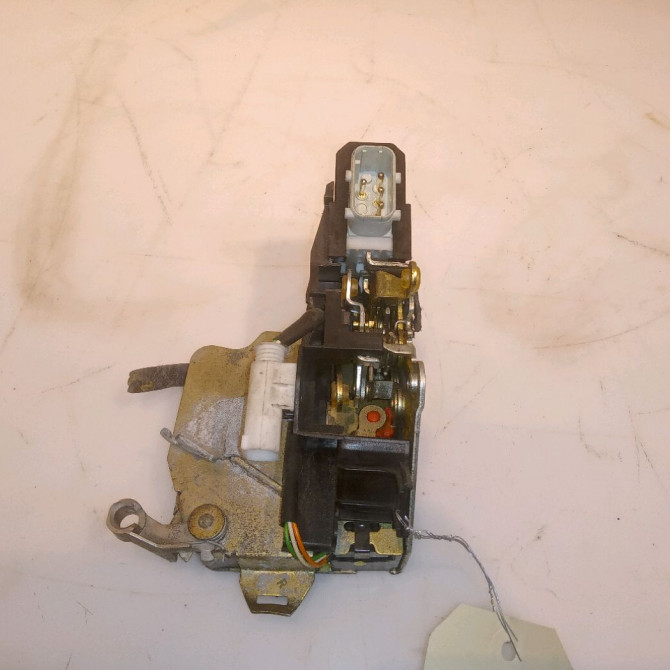 Serrure porte ard occasion B.M.W. SERIE 7 III Phase 1 06-1994->12-2001 51228125672 2