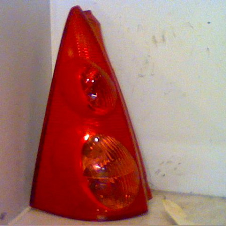 Feu arrière gauche occasion PEUGEOT 107 Phase 1 06-2005->12-2008 6350X6