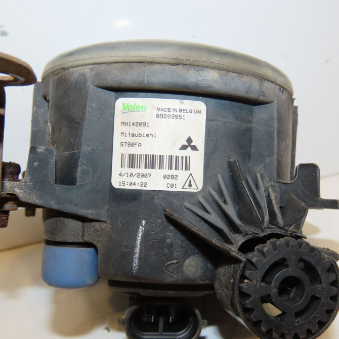 Phare antibrouillard avant droit occasion PEUGEOT 4007 Phase 1 07-2007->03-2013 2.2 HDI 16v 6208F9 3