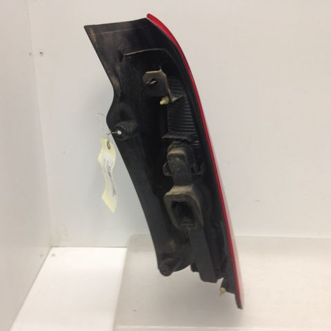 Feu arrière gauche occasion RENAULT ESPACE IV Phase 1 09-2002->03-2006 2.2 DCI 8200027153 2