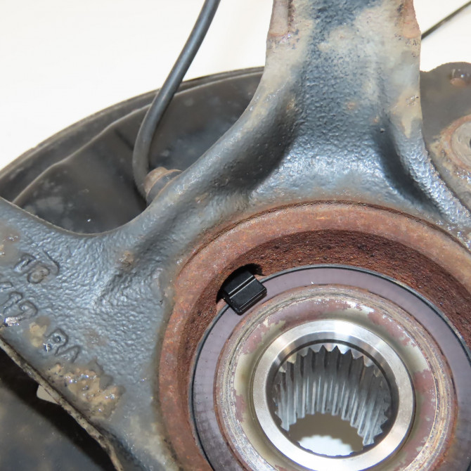 Moyeu avd occasion FORD B-MAX Phase 1 06-2012->... 1.0i 125ch 2444962 3