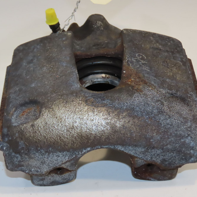 Etrier de frein avant droit occasion FORD TOURNEO CONNECT I Phase 1 03-2003->04-2009 1.8TDdi 90ch 2