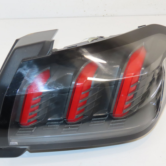 Feu arrière droit occasion  9823216680 1