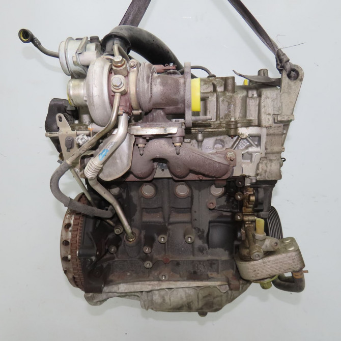 Moteur essence occasion RENAULT CLIO III phase 2 ESTATE 03-2009->12-2014 1.2i 75ch 8201104739 4
