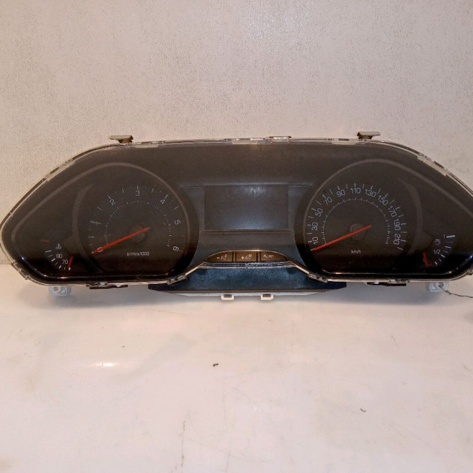 Compteur occasion PEUGEOT 208 208 Phase 1 2012-03-01->2015-09-30 1.4 HDI 68ch 9825986680 1