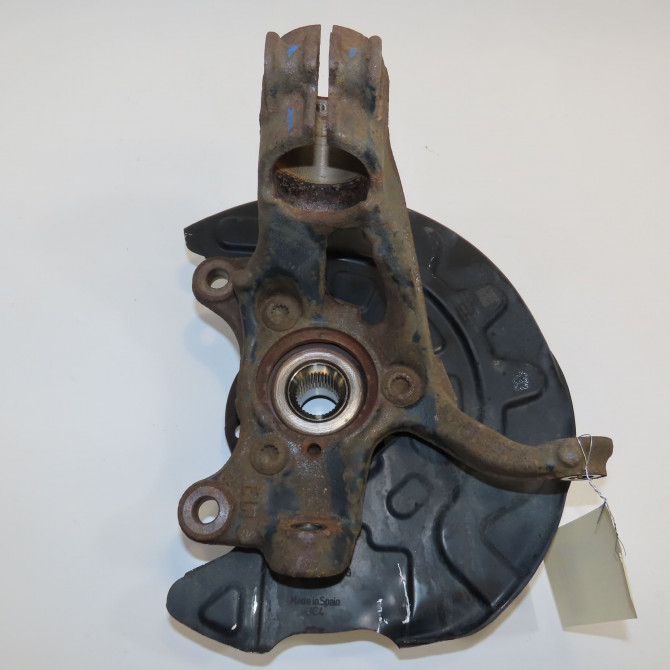 Moyeu avg occasion VOLKSWAGEN GOLF VII GOLF VII Phase 1 2012-10-01->2017-06-30 1.6 TDI 105ch 2