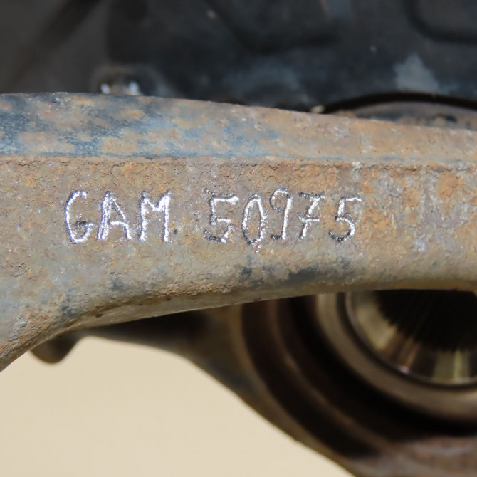 Moyeu avg occasion VOLKSWAGEN GOLF VII GOLF VII Phase 1 2012-10-01->2017-06-30 1.6 TDI 105ch 4