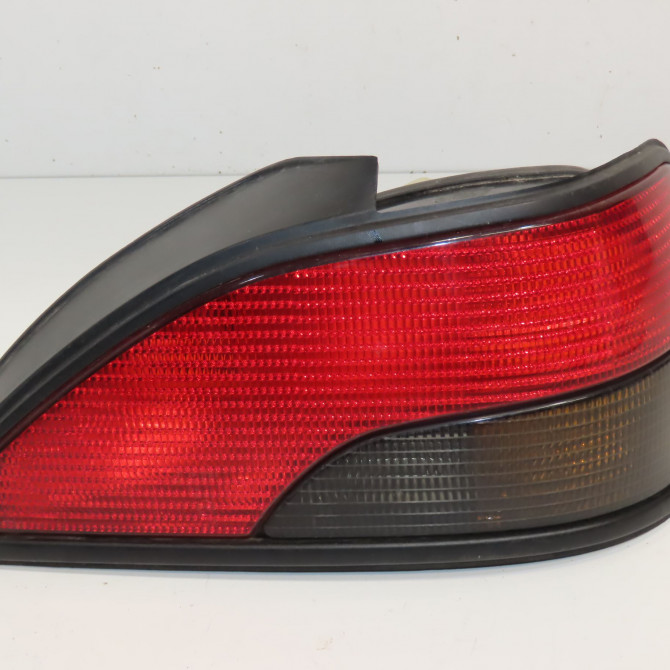 Feu arrière droit occasion PEUGEOT 306 Phase 1 09-1994->03-1997 1.9 TD 6351C9 1