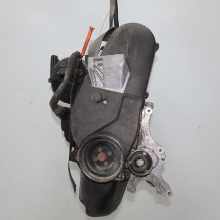 Moteur essence occasion VOLKSWAGEN POLO III Phase 1 10-1994->11-1999 1.6 32100098EX