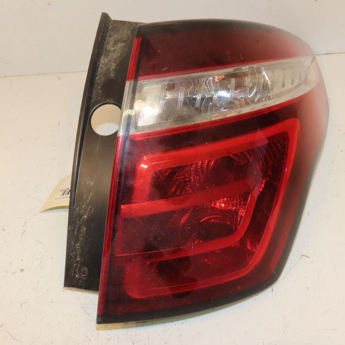 Feu arrière droit occasion CITROEN C4 PICASSO I Phase 1 01-2007->10-2013 2.0 HDi 150ch 6351LQ 1