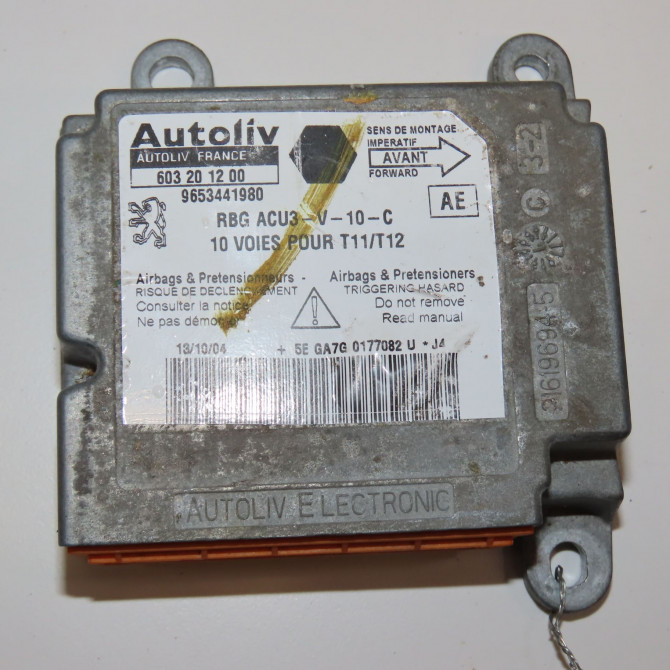 Boitier pyrotechnique occasion PEUGEOT 206 206 phase 1 SW 2002-06-01->2006-12-31 1.4i 75ch 6545GP 1