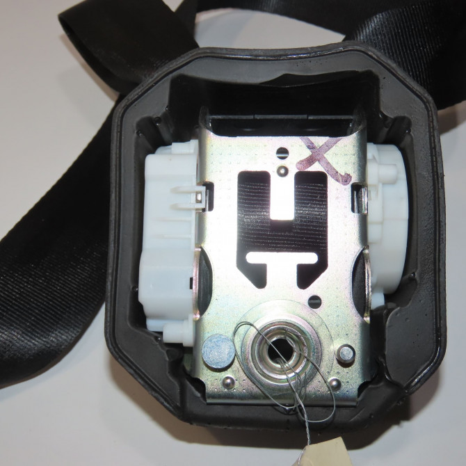 Ceinture arrière gauche occasion CITROEN C3 II Phase 1 11-2009->02-2013 1.4 VTi 16v 95ch 98019948XX 2