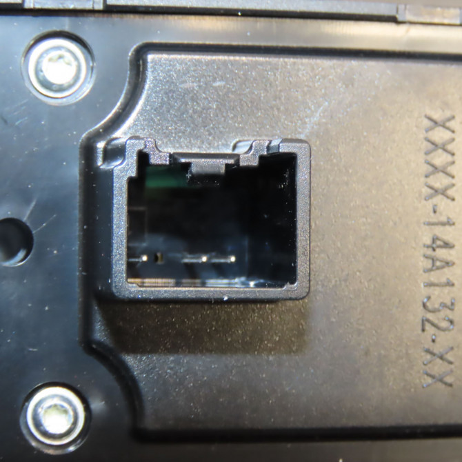 Commande lève-glace porte avant gauche occasion FORD B-MAX Phase 1 06-2012->... 1.0i 125ch 2032975 3