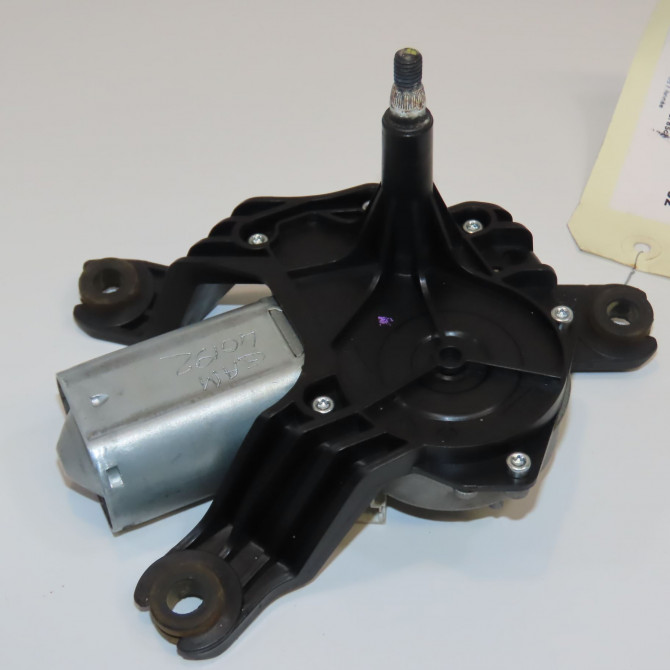 Moteur essuie-glace arrière occasion DACIA LOGAN I Phase 1 MCV 01-2007->10-2008 1.5 DCI 85ch 1