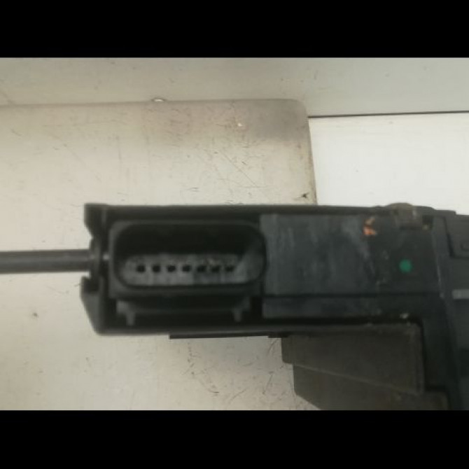 Serrure porte ard occasion CITROEN C4 GRAND PICASSO II Phase 1 04-2013->... 1.6 e-HDi 115ch 9810311180 4