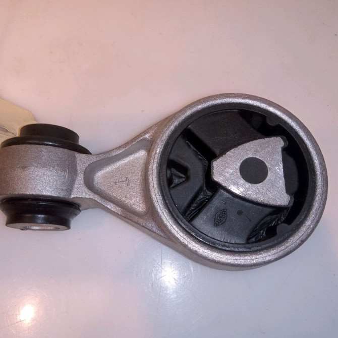 Support moteur occasion RENAULT KANGOO II Phase 1 01-2008->03-2013 1.5 DCI 70ch 1