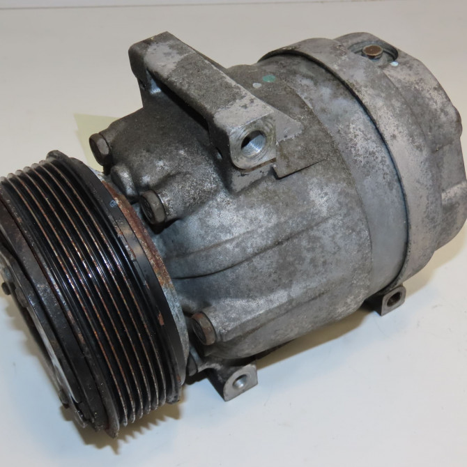 Compresseur air conditionne occasion RENAULT MASTER II Phase 3 06-2006->04-2010 2.5 DCI 100ch 8201250900 4