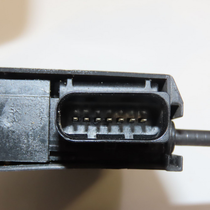 Serrure porte avd occasion CITROEN C4 GRAND PICASSO II Phase 1 04-2013->... 1.6 e-HDi 115ch 9810310280 5