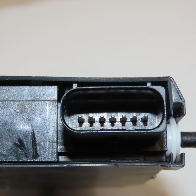 Serrure porte avd occasion CITROEN C4 PICASSO II Phase 1 04-2013->... 2.0 BlueHDi 150ch 9810310280 3