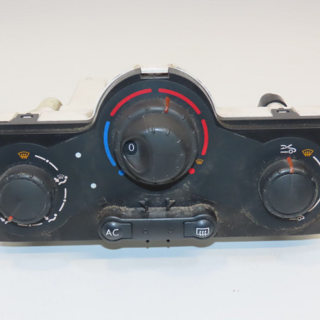 Commande de chauffage occasion RENAULT CLIO III Phase 2 03-2009->12-2014 1.5 DCI 70ch 7701070473
