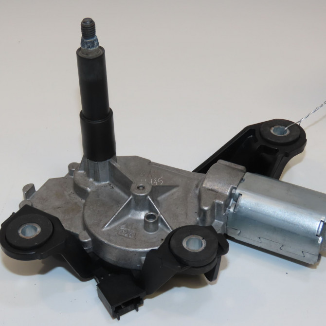 Moteur essuie-glace arrière occasion RENAULT MEGANE III Phase 1 11-2008->01-2012 287100010R 1