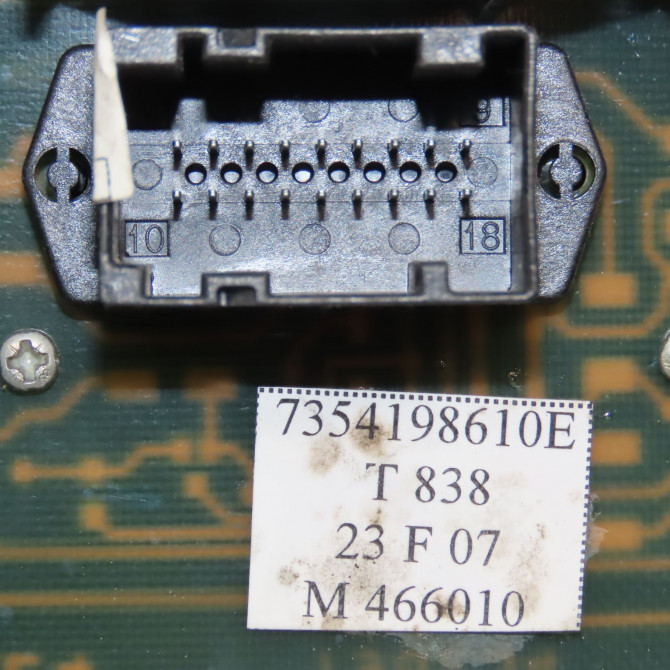 Bouton de warning occasion FIAT DOBLO I Phase 2 01-2006->12-2009 1.3 DT 75ch 735408798 3