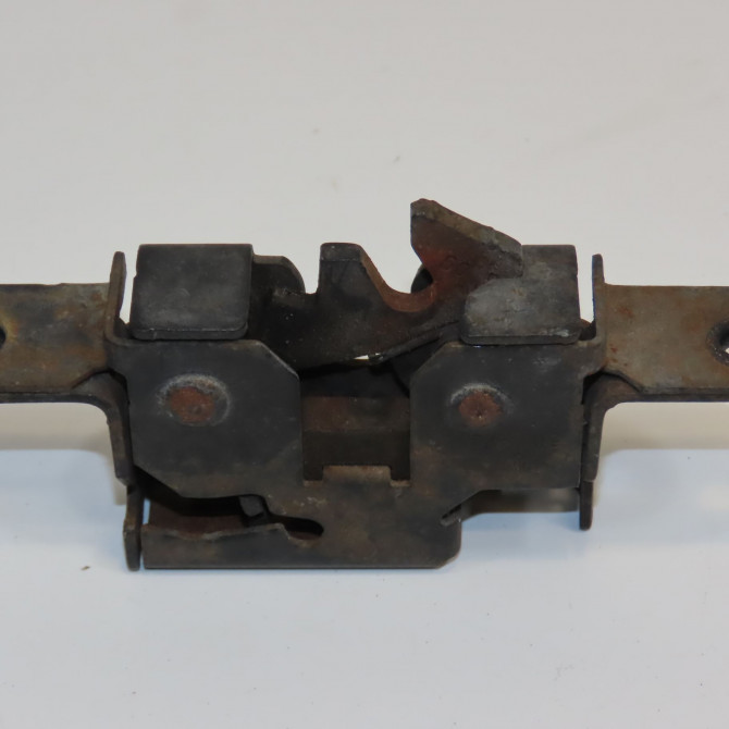 Serrure capot occasion RENAULT MEGANE III Phase 1 11-2008->01-2012 1.5 DCI 105ch 656200018R 2