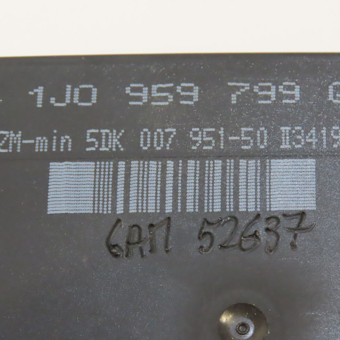 Calculateur moteur occasion VOLKSWAGEN GOLF IV GOLF IV Phase 1 1998-01-01->2005-06-30 1.9 TDI 110ch 38906018BM 3