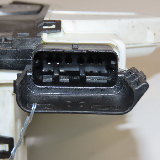 Serrure porte avg occasion PEUGEOT 3008 I Phase 1 04-2009->12-2013 2.0 HDI 163ch 9800623180 5