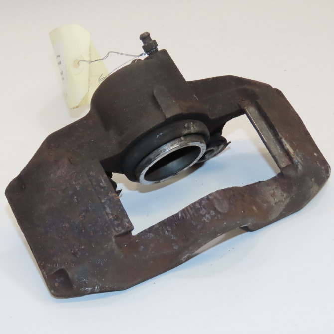 Etrier de frein avant gauche occasion RENAULT CLIO I Phase 1 06-1990->03-1994 1.1 7701202206 1