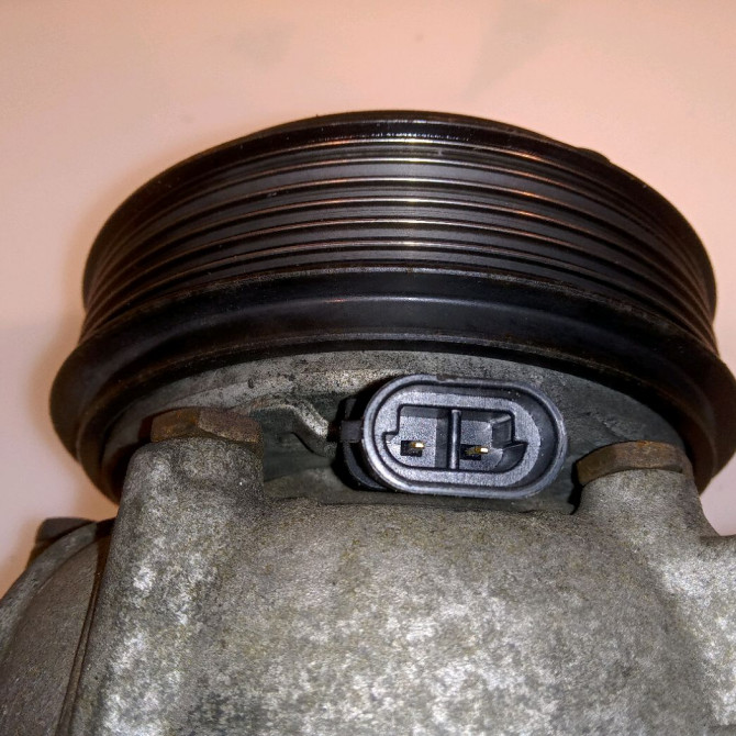 Compresseur air conditionne occasion RENAULT MEGANE SCENIC I Phase 2 08-1999->06-2003 926005849R 6